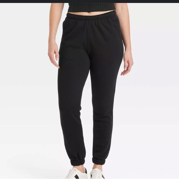 Universal Thread women’s black  Jogger Sweatpants size L NWT - Picture 1 of 5